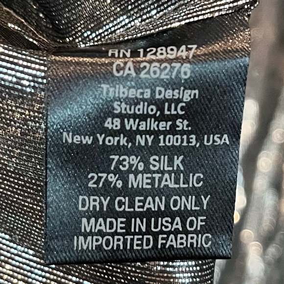 NWT - NILI LOTAN Sz Medium- Marlaina Silver Metallic Sheer Button Up Blouse - Picture 10 of 12
